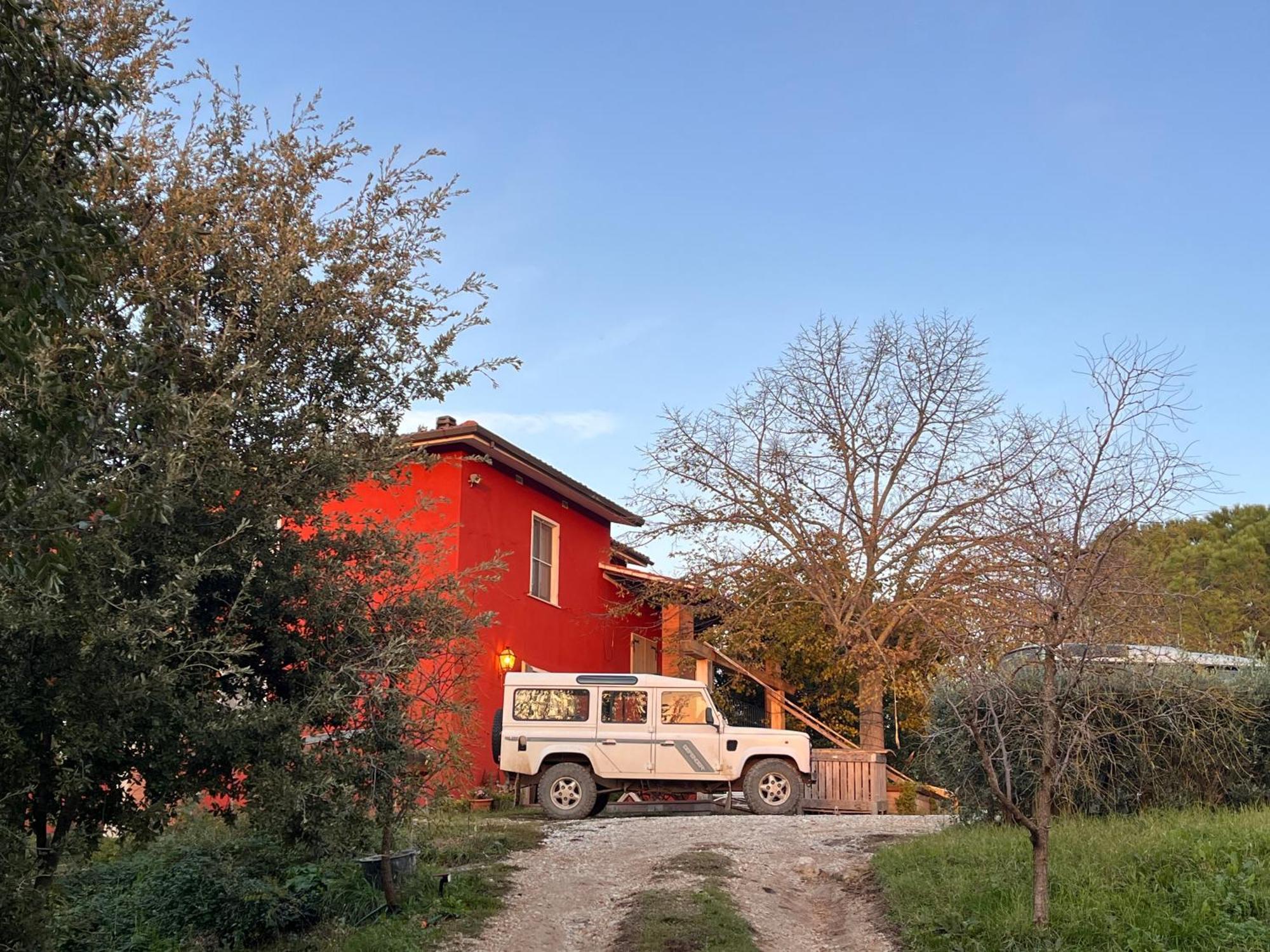 Podere Orzale Agri Hospitality Usigliano Екстер'єр фото