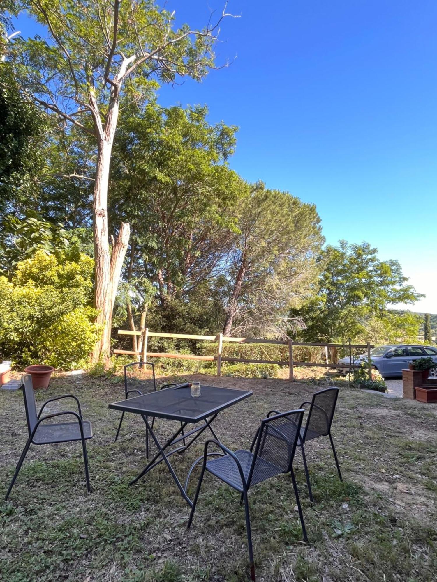 Podere Orzale Agri Hospitality Usigliano Екстер'єр фото