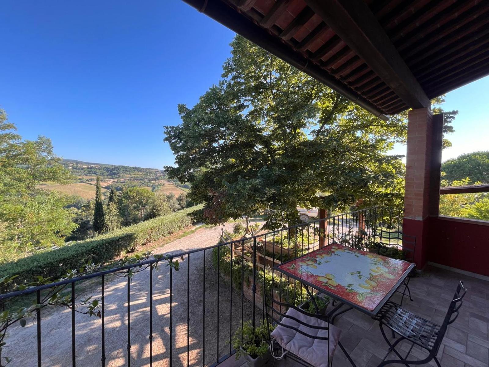 Podere Orzale Agri Hospitality Usigliano Екстер'єр фото