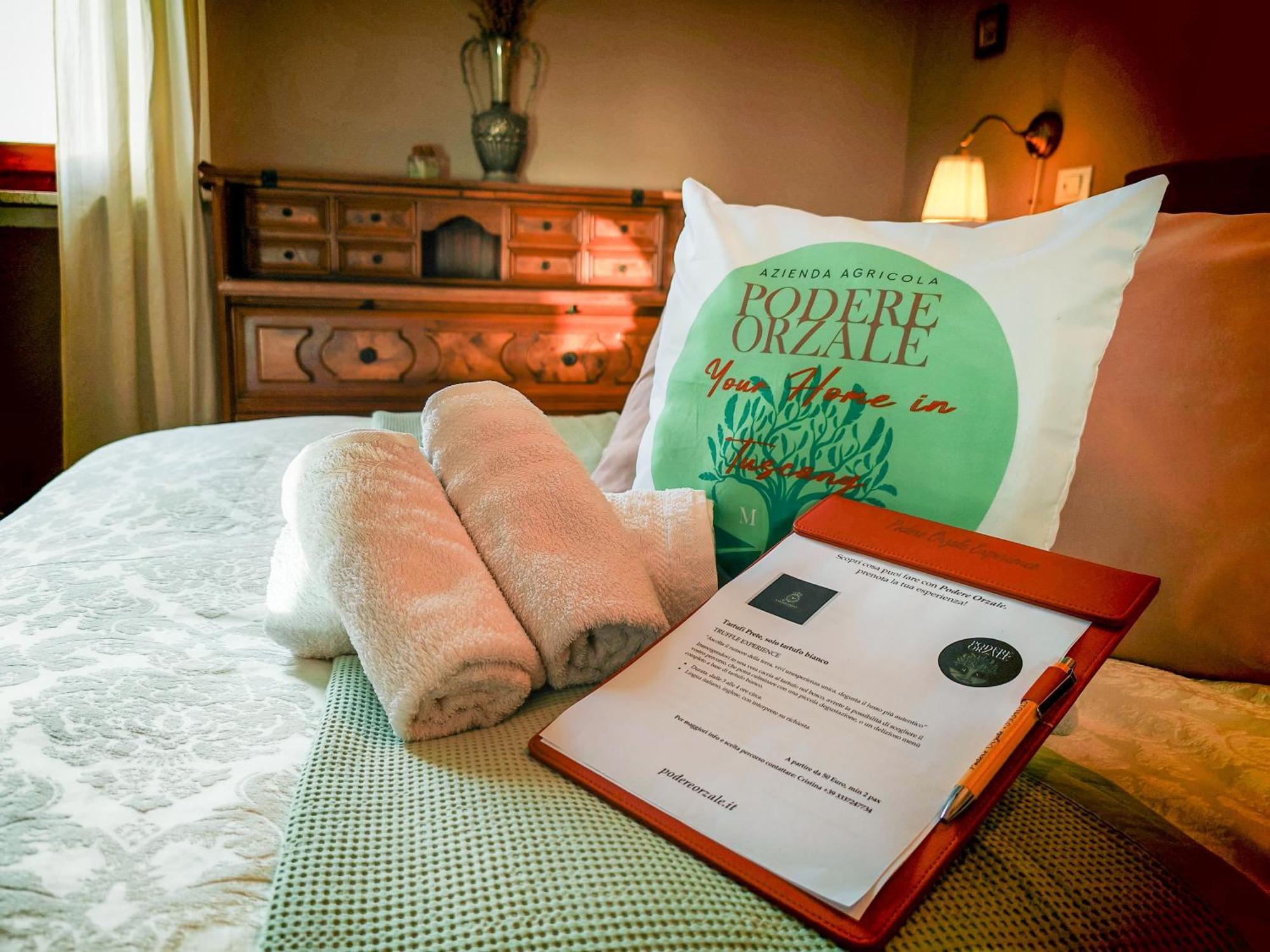 Podere Orzale Agri Hospitality Usigliano Екстер'єр фото
