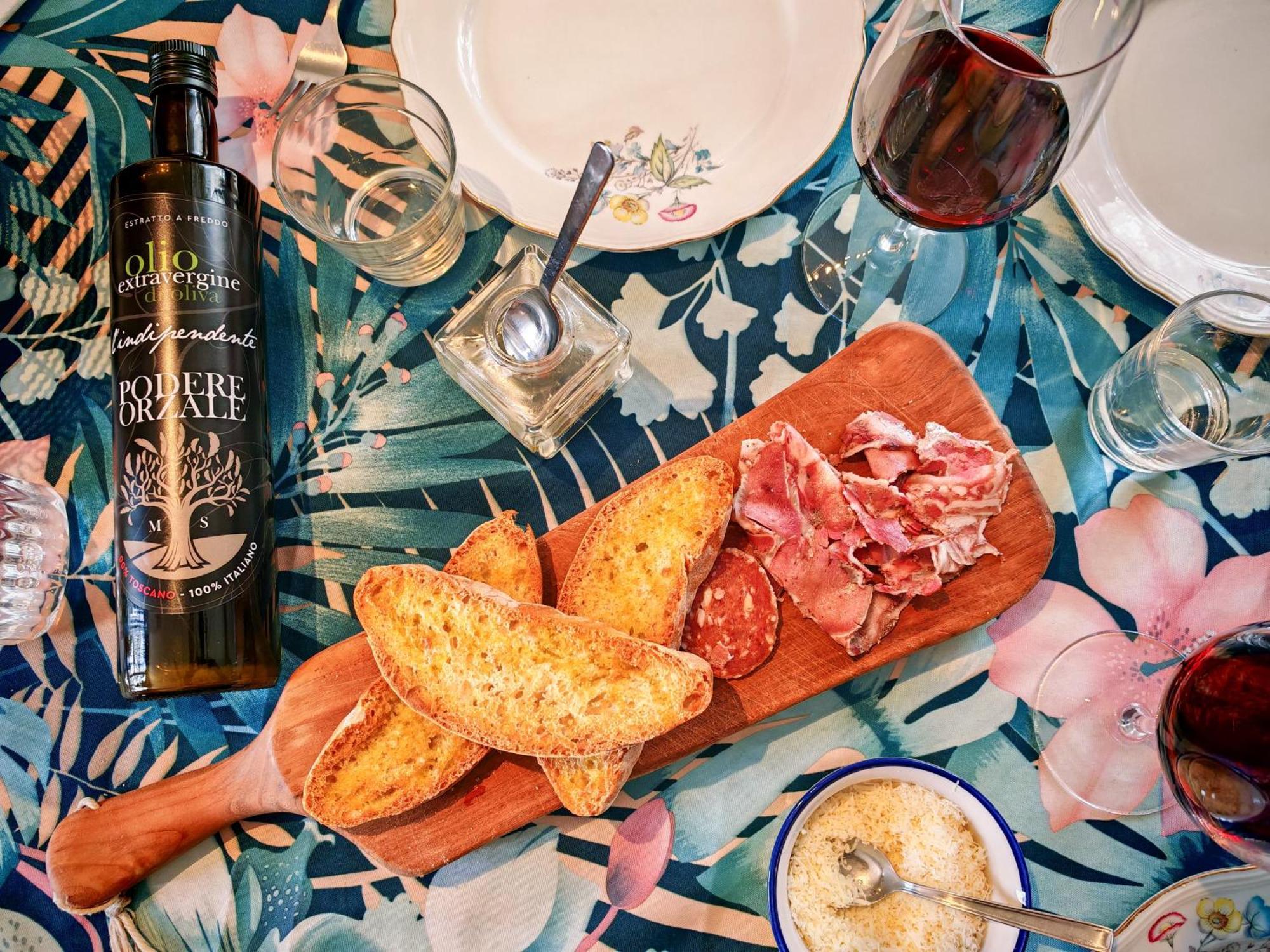 Podere Orzale Agri Hospitality Usigliano Екстер'єр фото